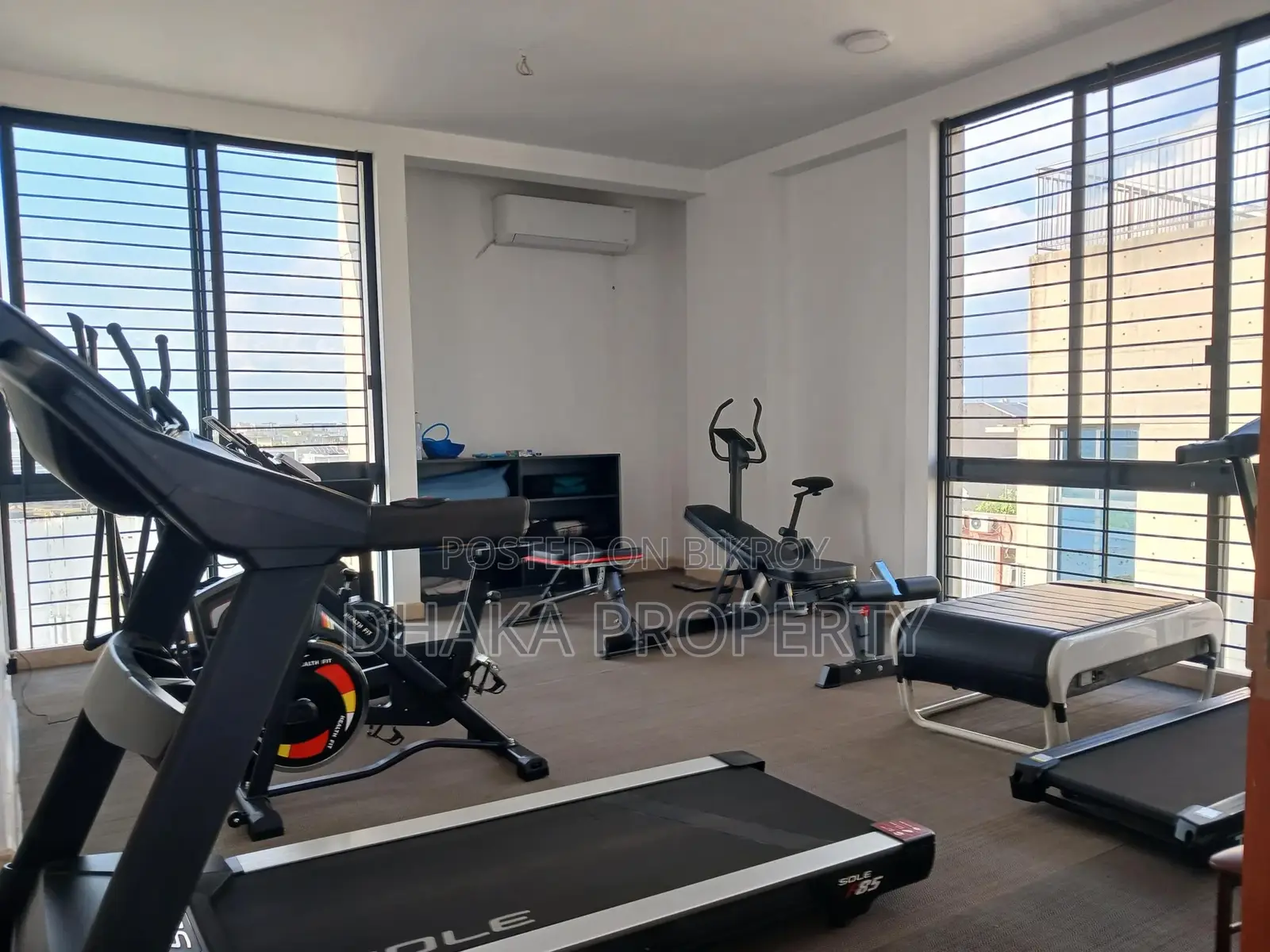 4000sqFt.Gym Swimming Pool Luxurious Semi Furnish Flat Rent at Baridhara