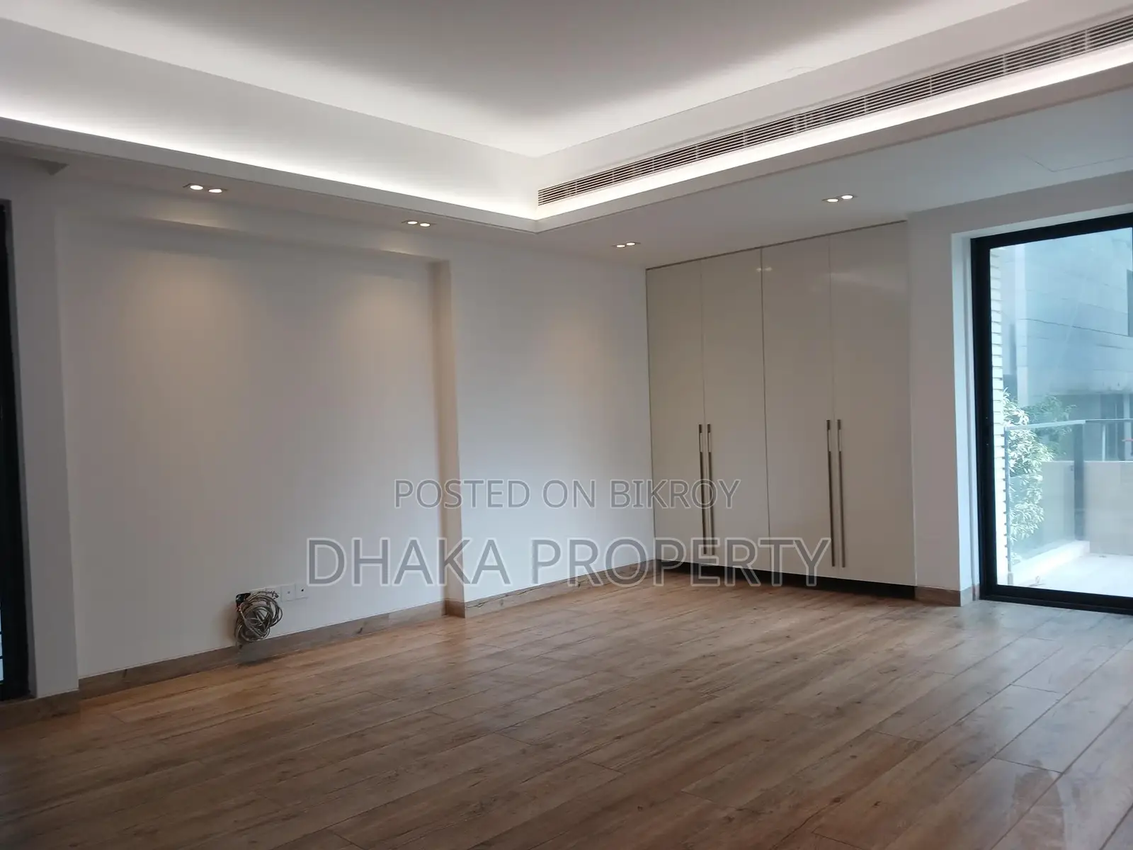 4000sqFt.Gym Swimming Pool Luxurious Semi Furnish Flat Rent at Baridhara