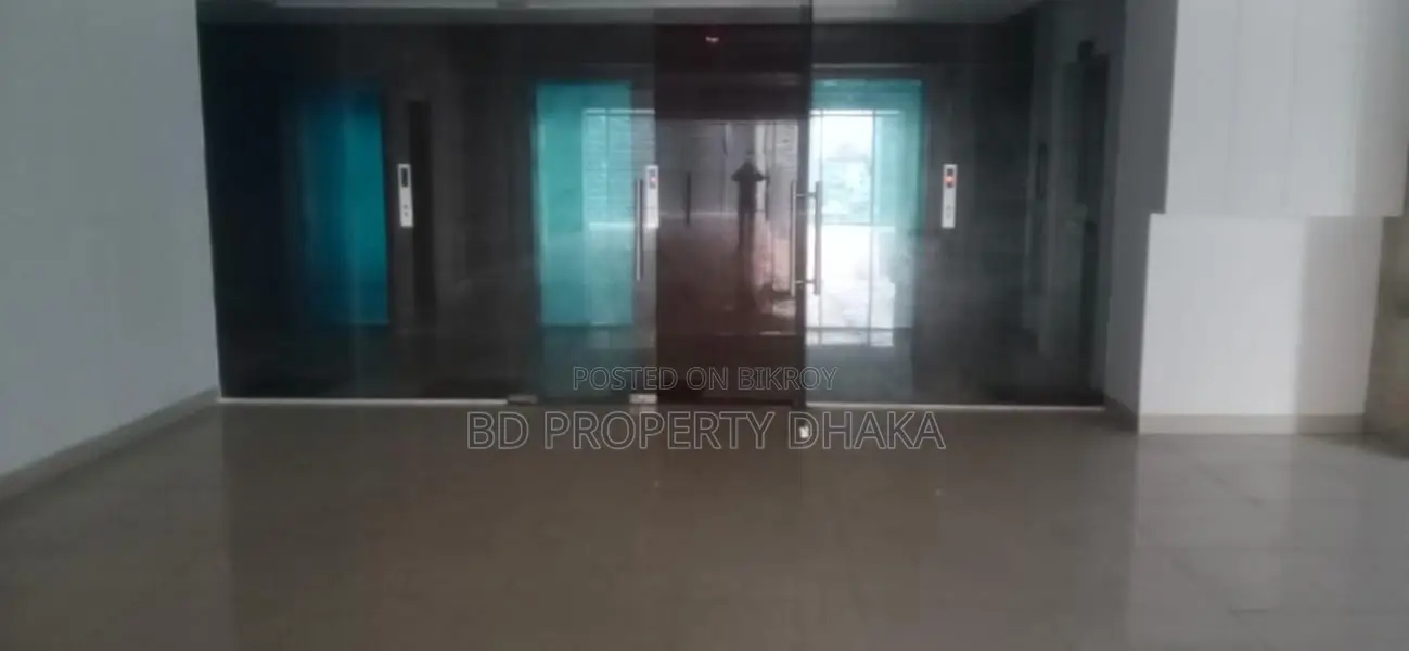 6200 sqft Commercial Open Space for Rent