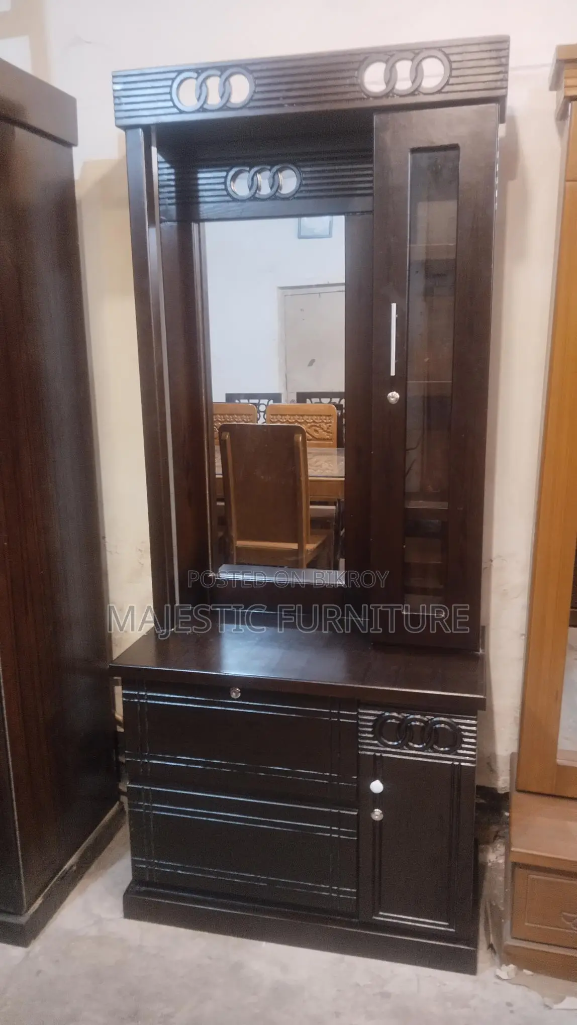 3-Foot Dressing Table, Model #412
