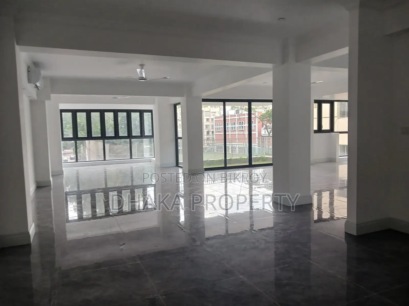 3900sqFt.Brand New Semi Furnish Apartment Rent At Baridhara DMZ.