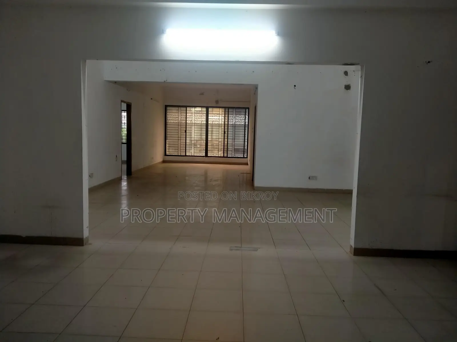 2700 Sqft Office Space Rent Gulshan2 Nice view