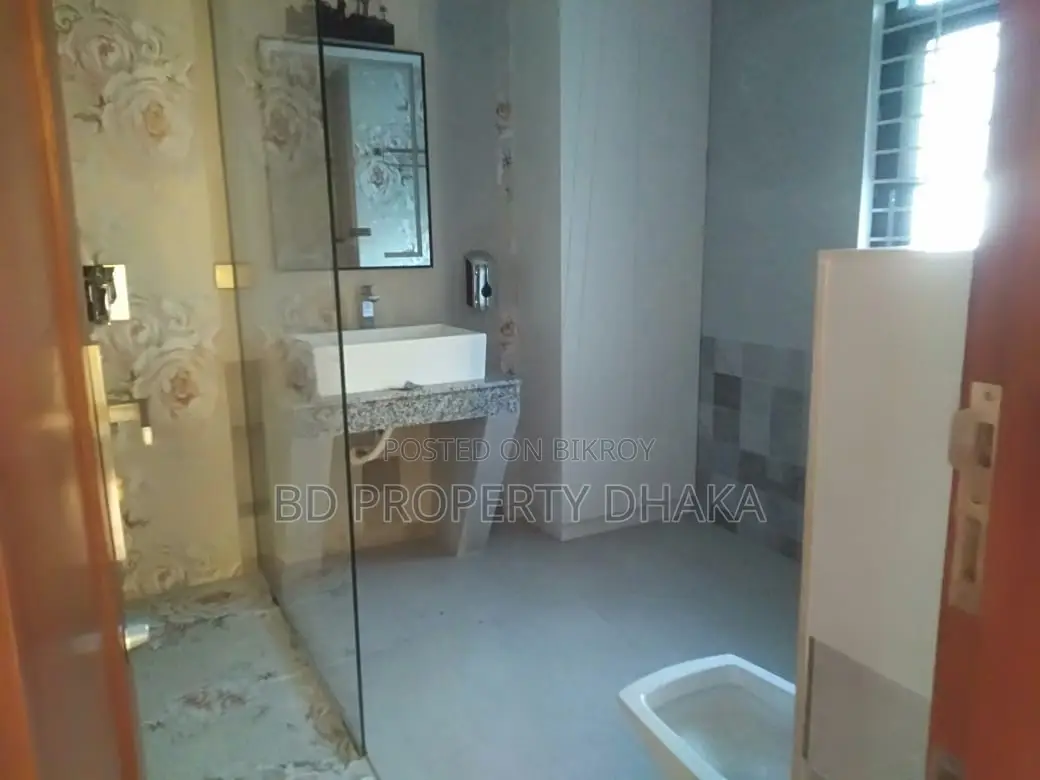 3800 Sqft 4Bed Gym/Pool Nice Apt Rent in Gulshan