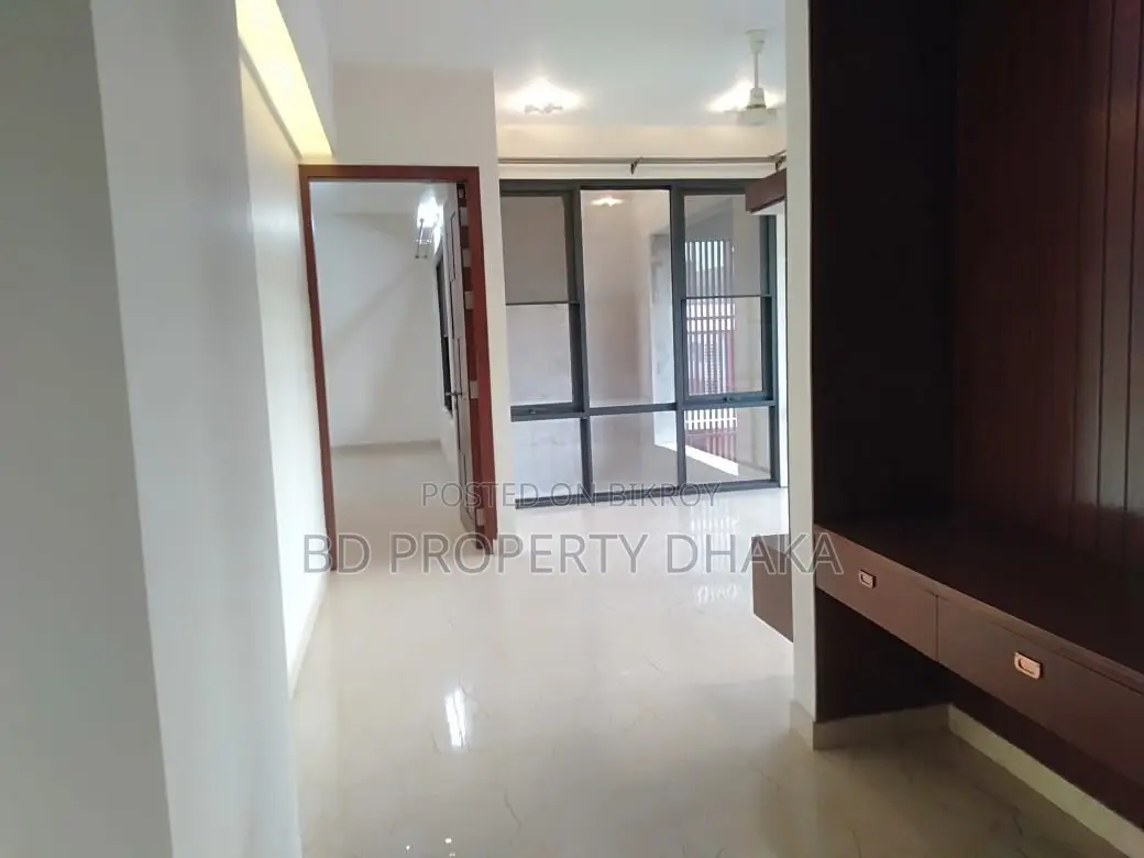 3800 Sqft 4Bed Gym/Pool Nice Apt Rent in Gulshan