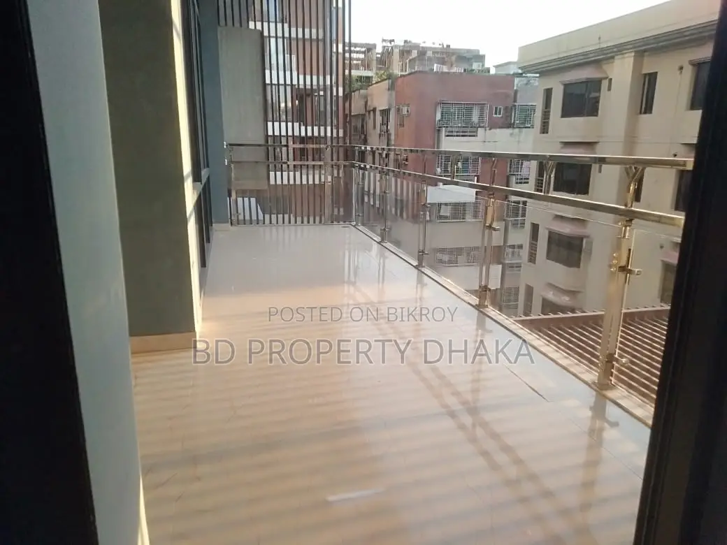 3800 Sqft 4Bed Gym/Pool Nice Apt Rent in Gulshan
