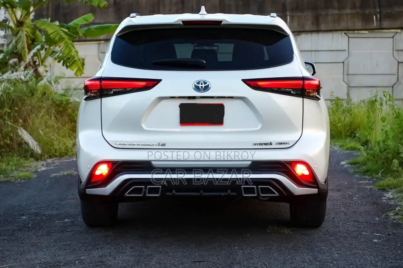 Toyota Highlander LUXURY SUV 7SEATER 2023