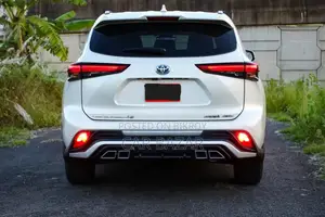 Toyota Highlander LUXURY SUV 7SEATER 2023