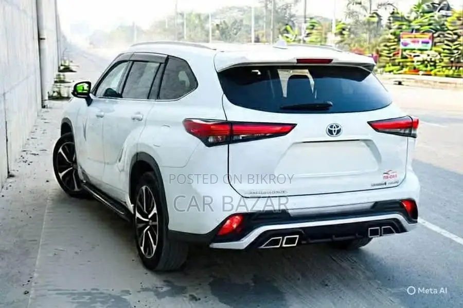 Toyota Highlander LUXURY SUV 7SEATER 2023