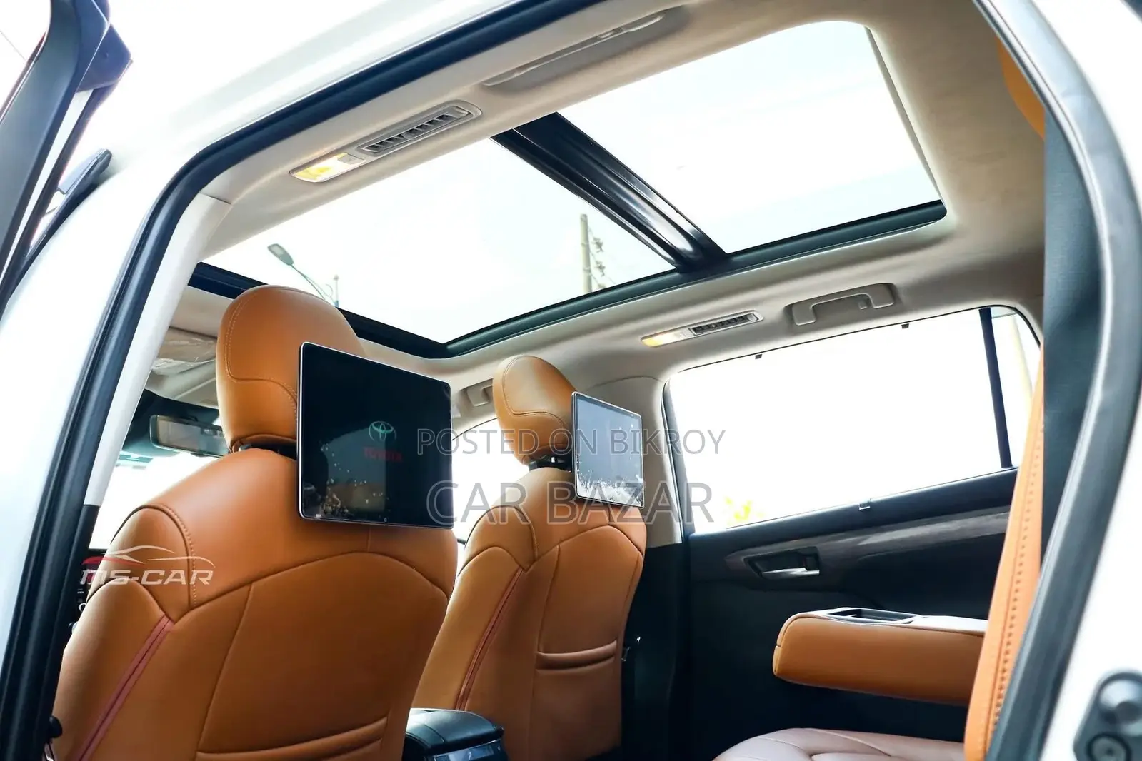 Toyota Highlander LUXURY SUV 7SEATER 2023