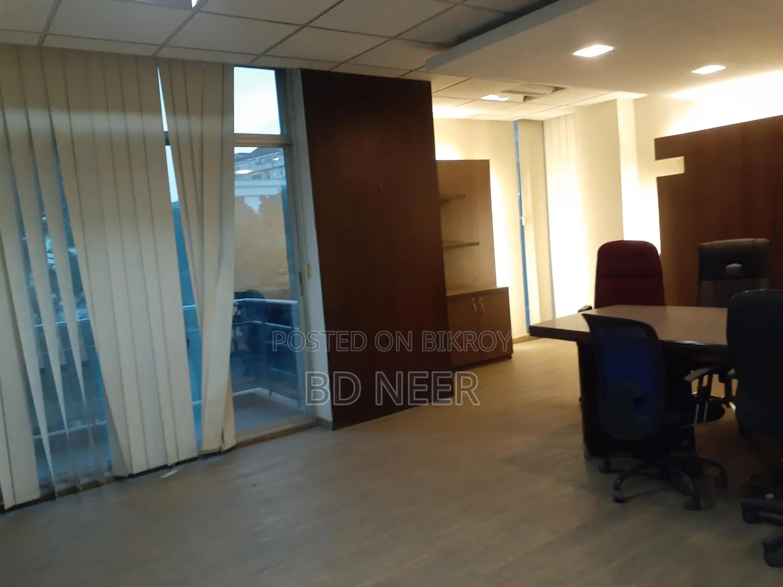 গুলশানে ফুল ফার্নিশড ৮০০০ বর্গফুটের অফিস ভাড়া