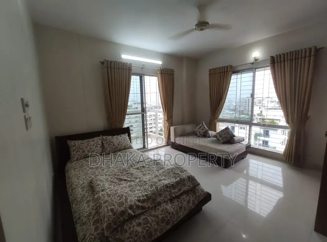 Good Full-Furnished Apartment Rent In Gulshan