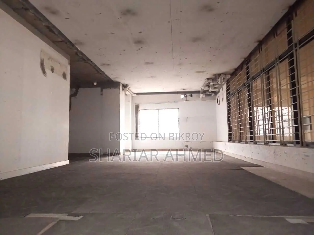 5400 SqFt Ground Floor Rent (Bank/Showroom) Gulshan Avenue