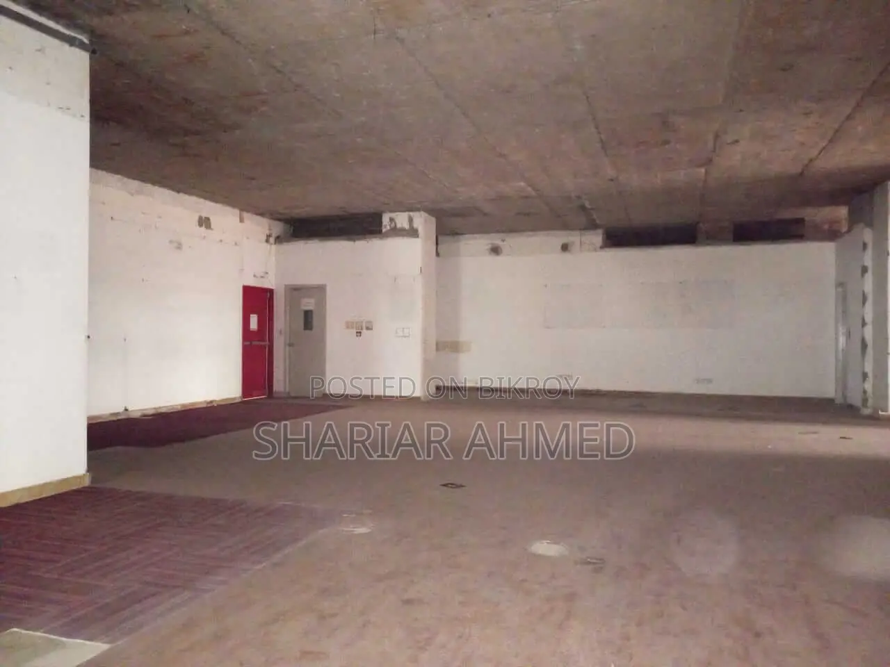 5400 SqFt Ground Floor Rent (Bank/Showroom) Gulshan Avenue