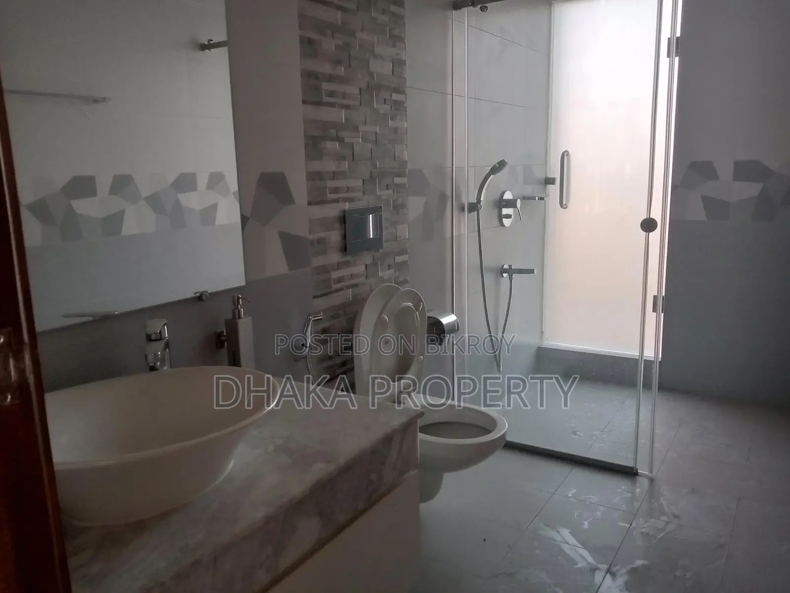 4-Bedrooms 3800sqft Luxurious Apartment Rent in Gulshan
