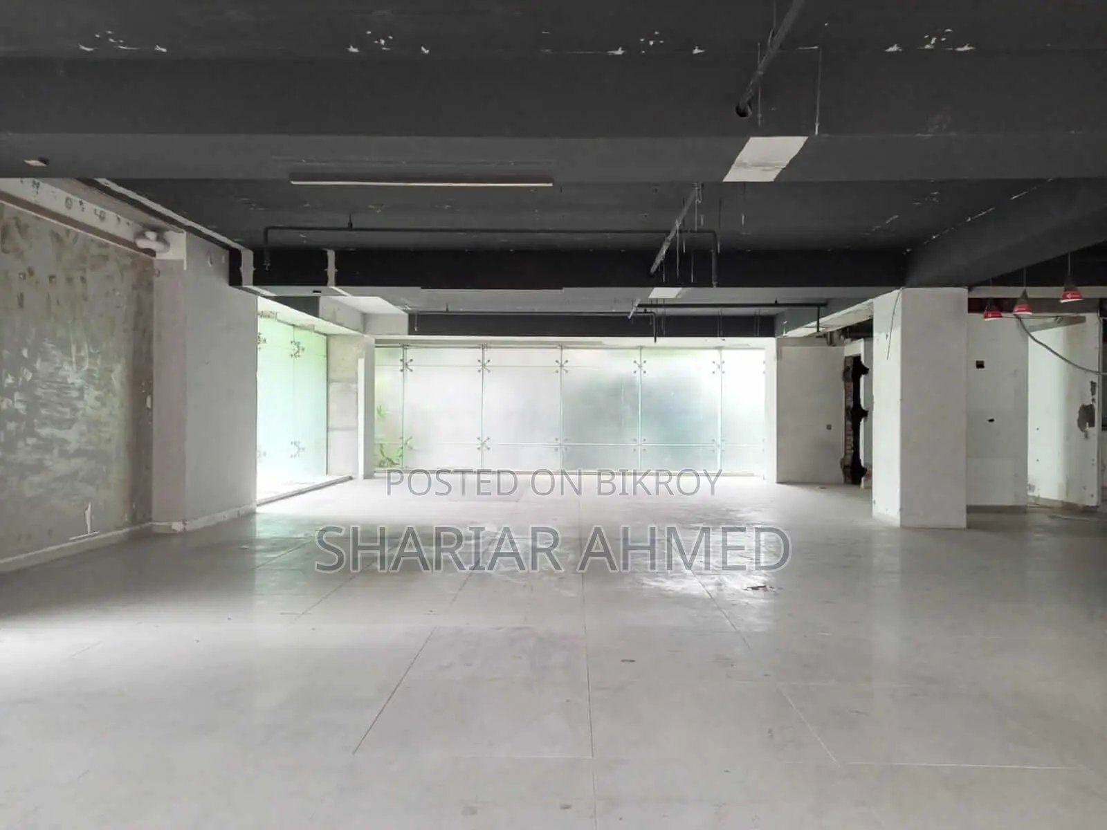 10,000 SqFt 100% Commercial Open Space For Rent In GULSHAN Avenue