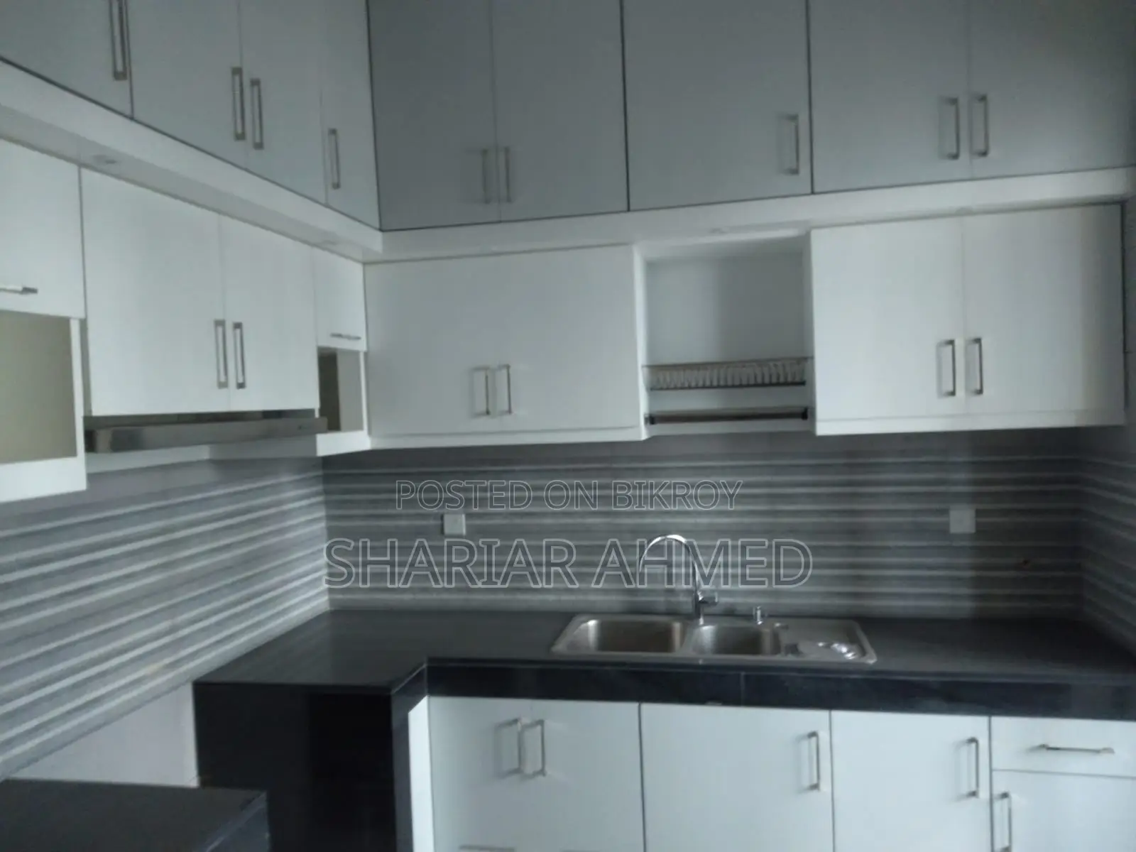 Well Built And Properly Designed Apt:of 4000 Sq Ft For Rent In Gulshan