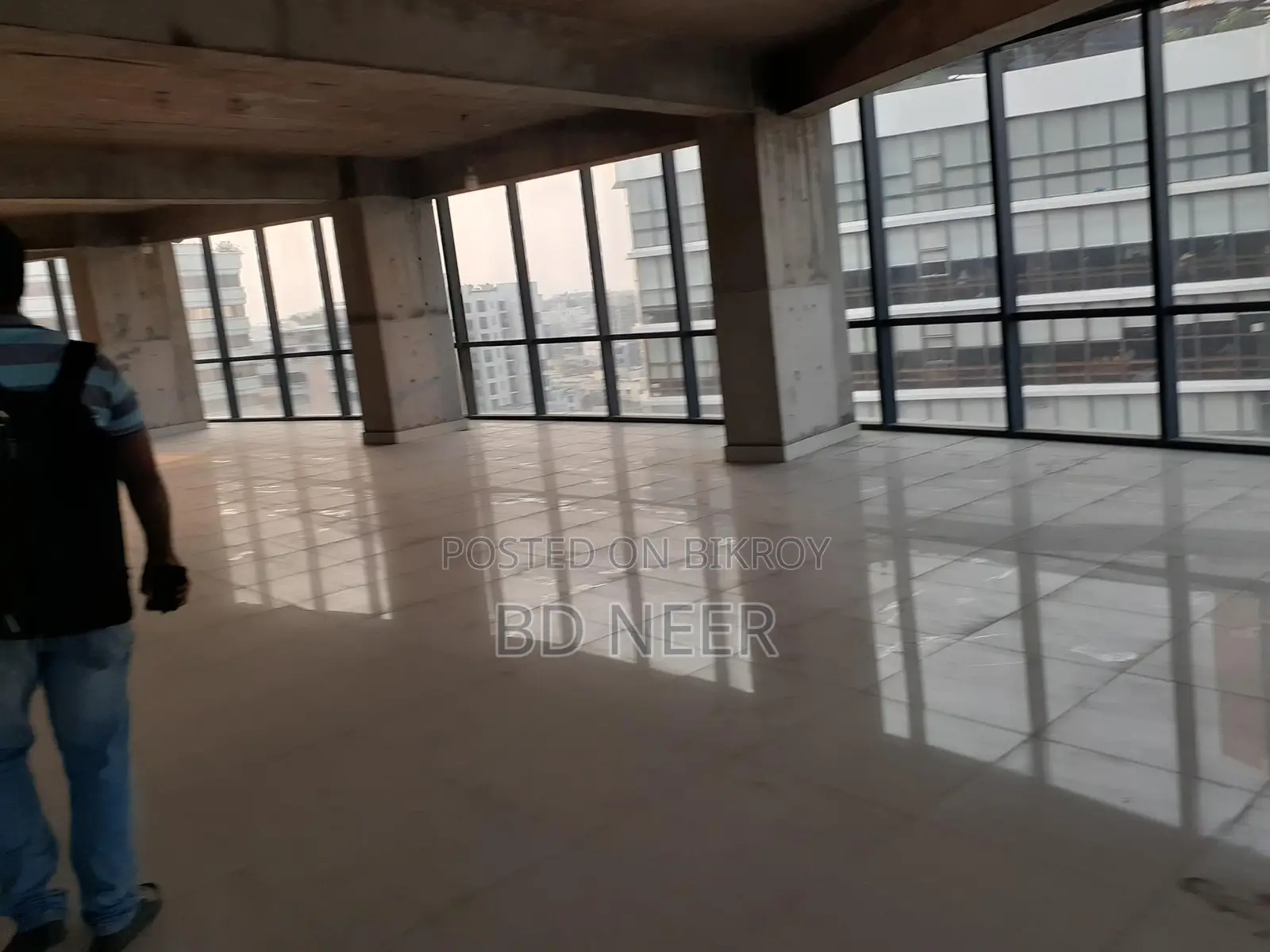 6000-SqFt Open Space Available For Rent in Gulshan Avenue