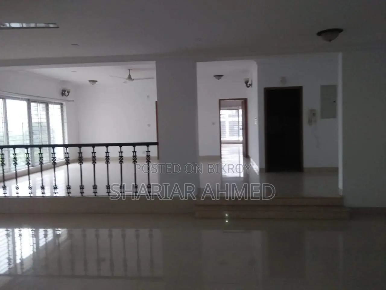 Unfurnished 3800 SqFt 4Bed 2 Parking Apartment Rent In Gulshan