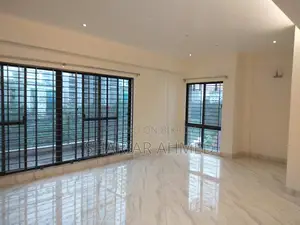 গুলশানে ২৪০০ বর্গফুটের এই আবাসিক ফ্ল্যাটটি ভাড়া নিন
