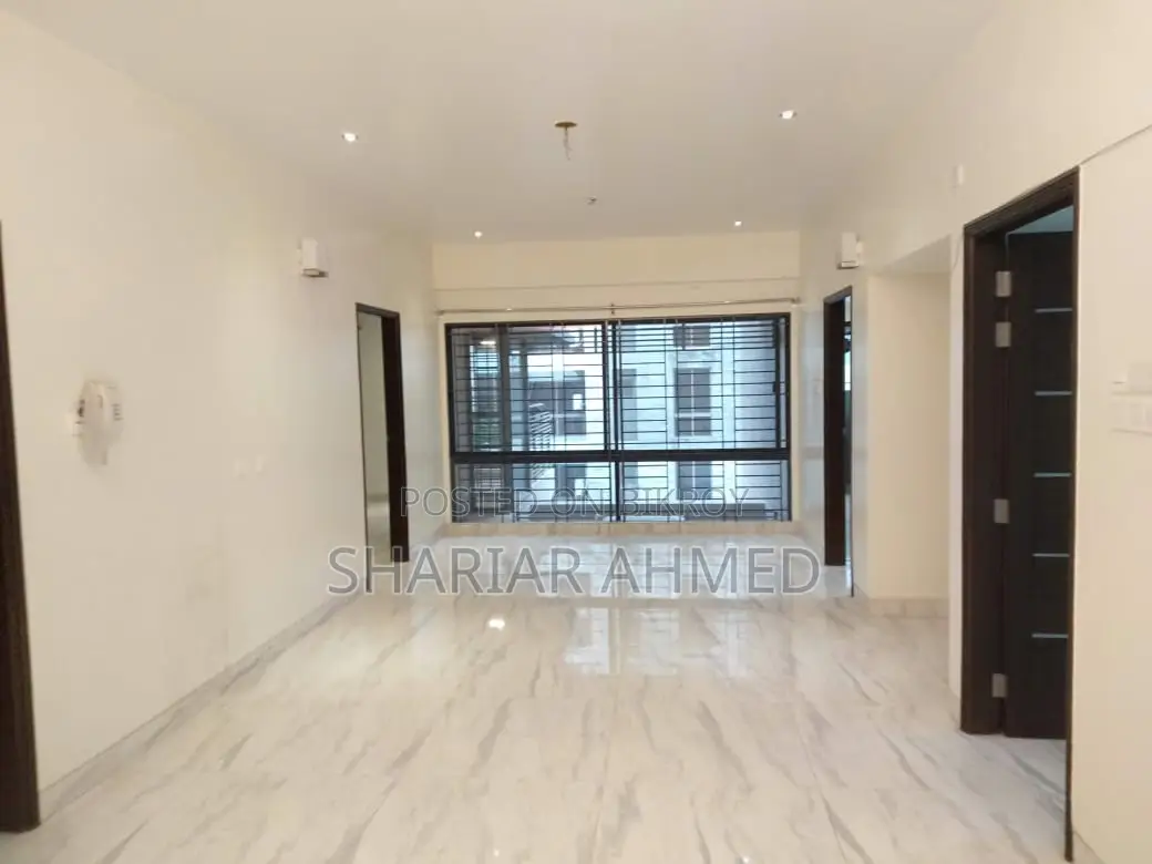 Take This 2400 SqFt Residential Flat Is For Rent At Gulshan