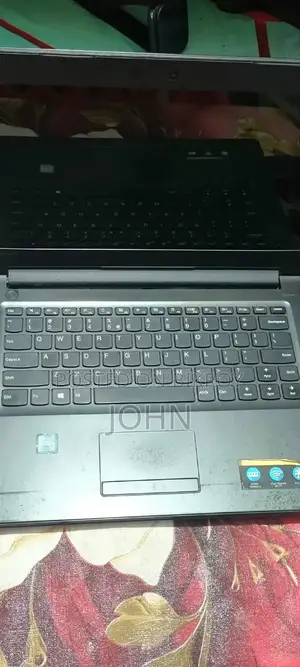 Lenovo IdeaPad 310 Laptop 4GB Intel Core i3 500GB SSD