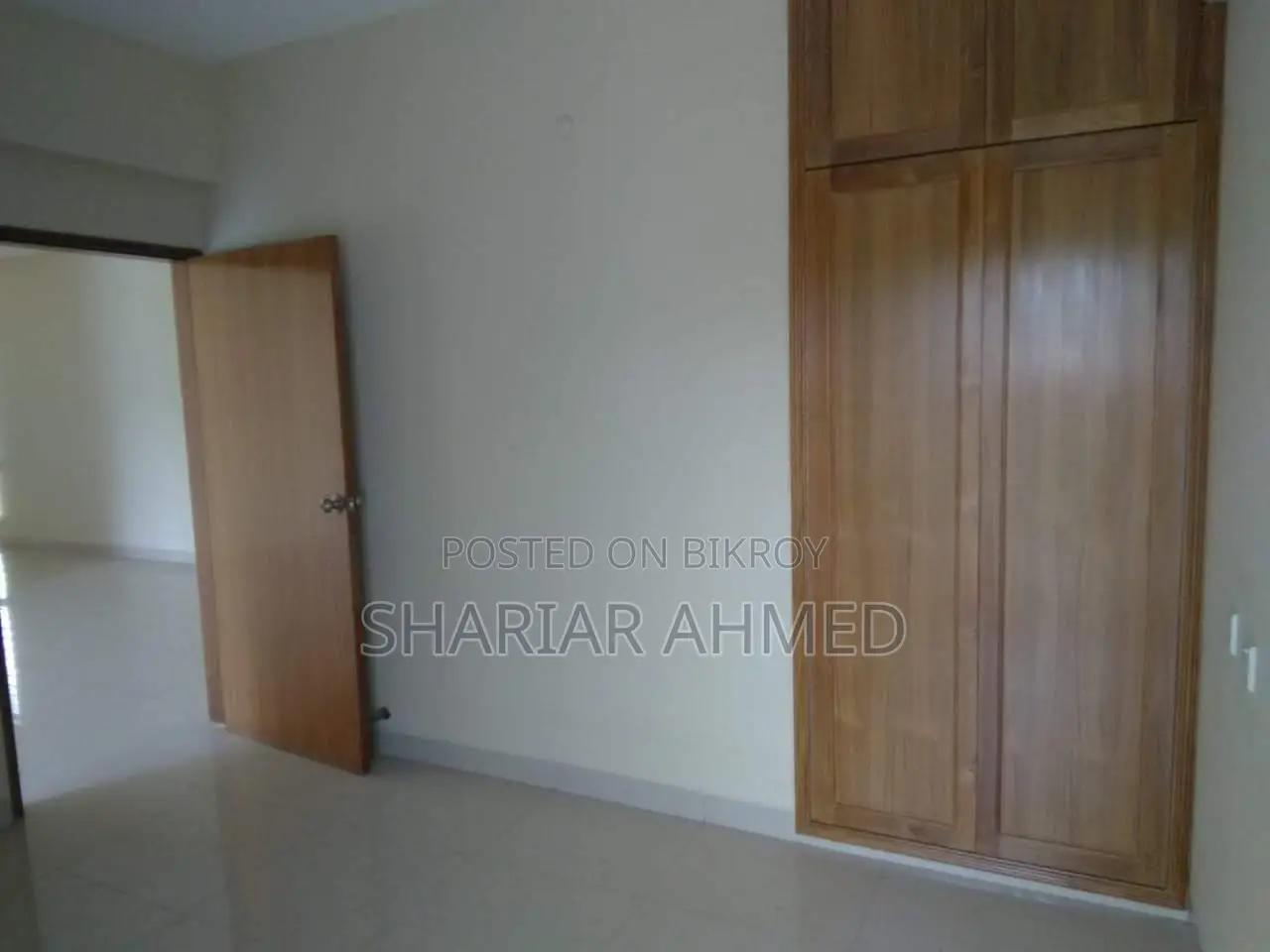 2600 SqFt Unfurnished 3Bed Apt: For Rent @ GULSHAN