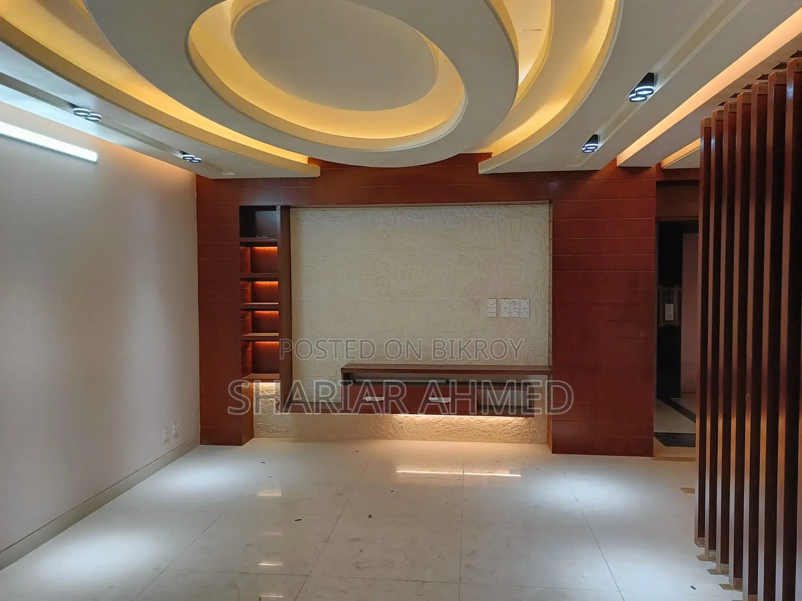 Nicely Decorated Luxurious Apartment Now Vacant For Rent In Gulshan