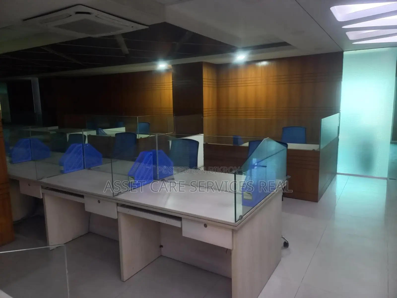 Fully furnished Commercial speech rent @ Mohakhali Avenue