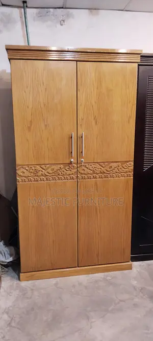 CANADIAN OAK VENEER ALMIRA 2 PALLA. M # 7335.