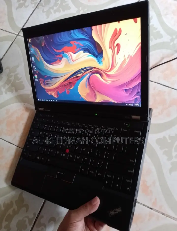 Lenovo Thinkpad Core i5 Laptop, 8GB RAM, 500GB HDD, 13" Display.