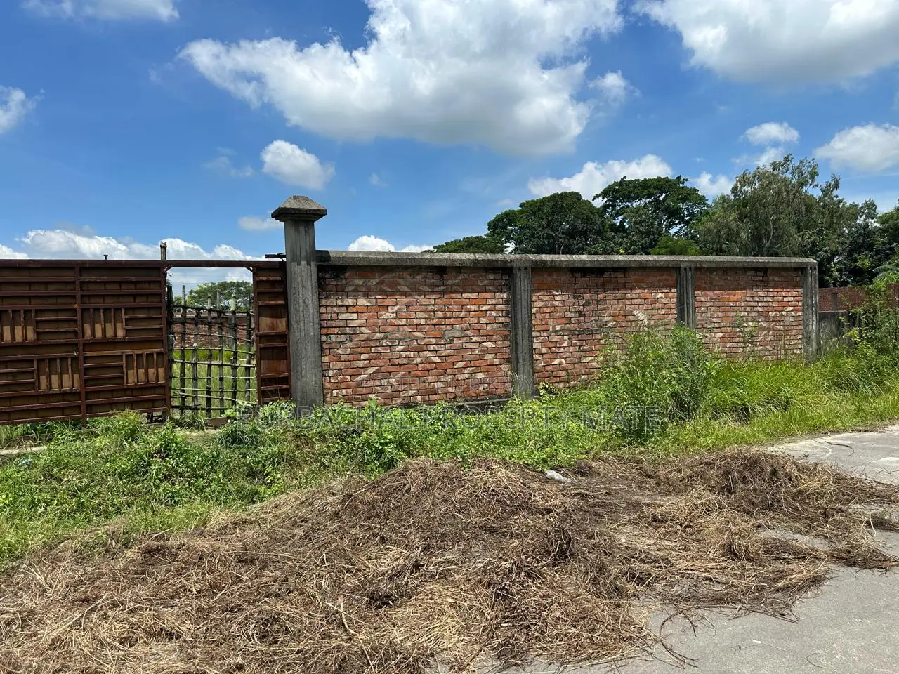 10 Katha Plot for Sale in Purbachal Sector 4, on the banks of Shitalakshya.