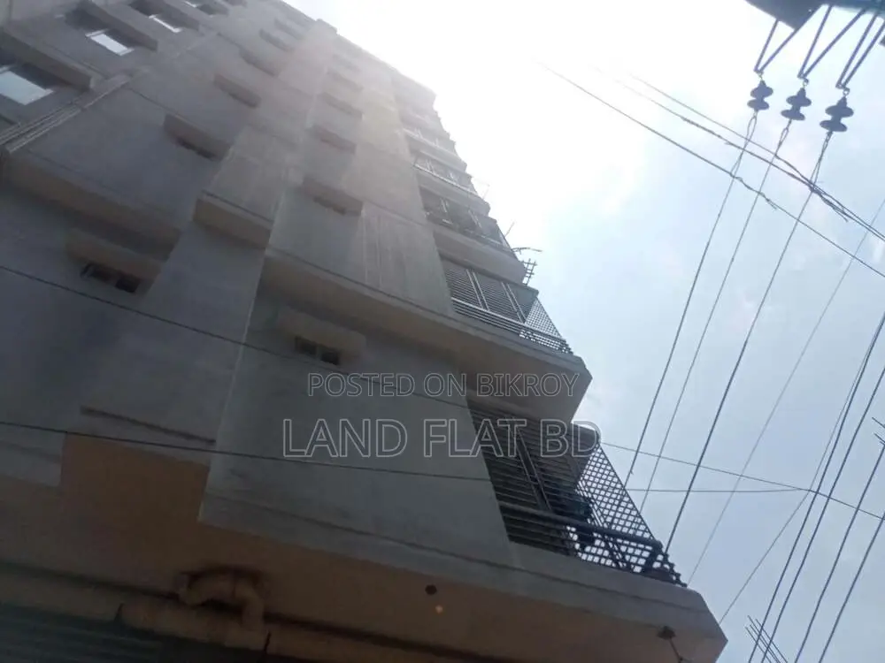 READY FLAT FOR SALE @ 1250 SFT NORTH FACING.
