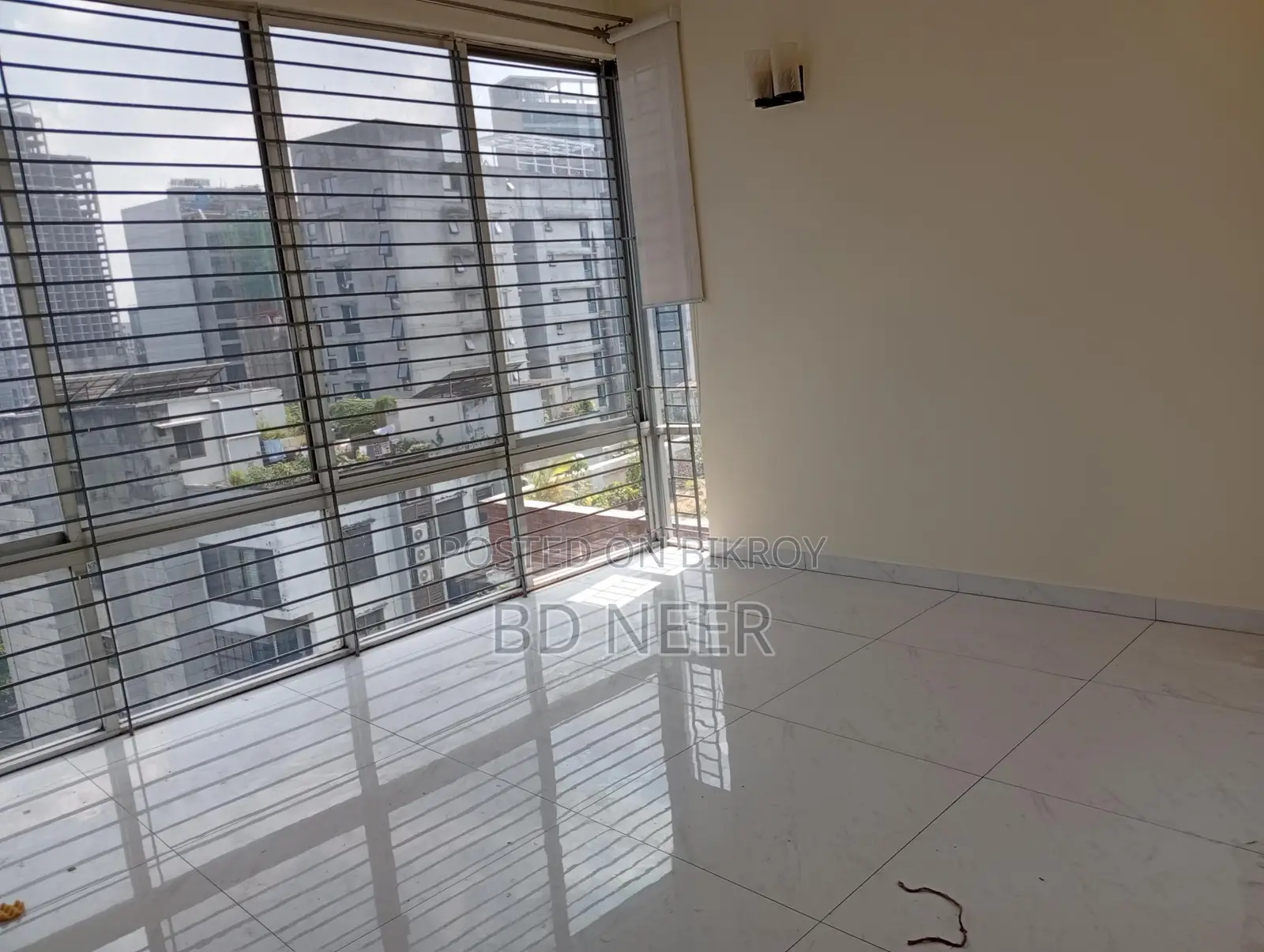 Lake View Gym Swimming Mordent 4 Bed Flat Rent in Gulshan-2 North