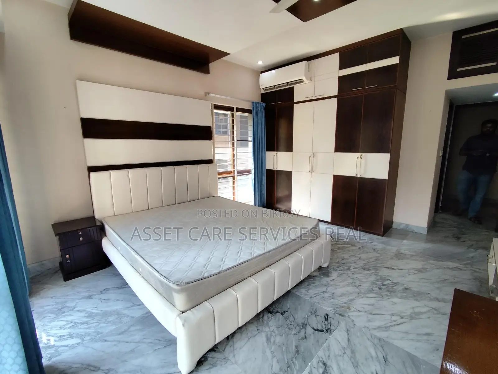 Baridhara 4Bed Furnished Gym-Pool Facilities Apartment Rent