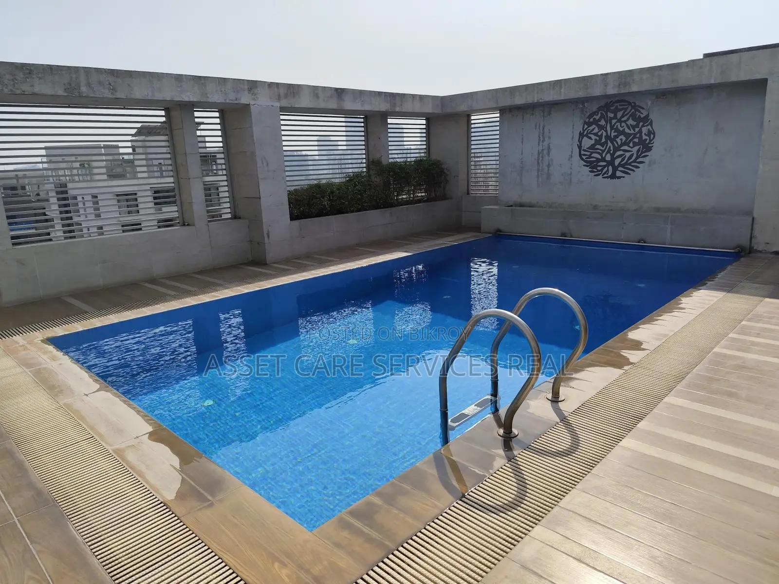 Baridhara 4Bed Furnished Gym-Pool Facilities Apartment Rent