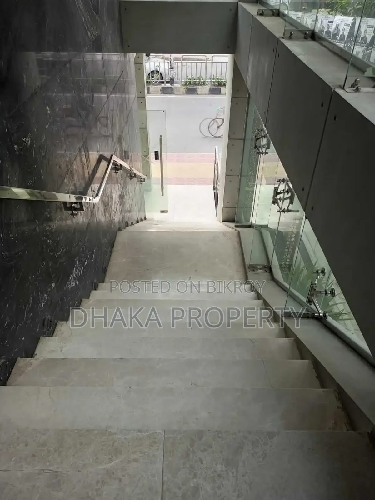 100% Commercial Office Space For Rent@ Banani