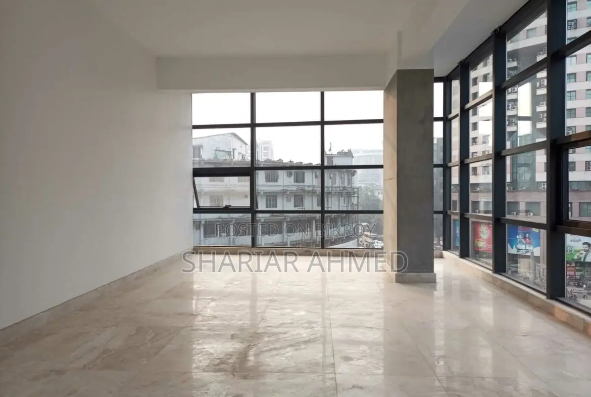 3303 SqFt Exclusive Commercial Space For Rent In Gulshan Avenue