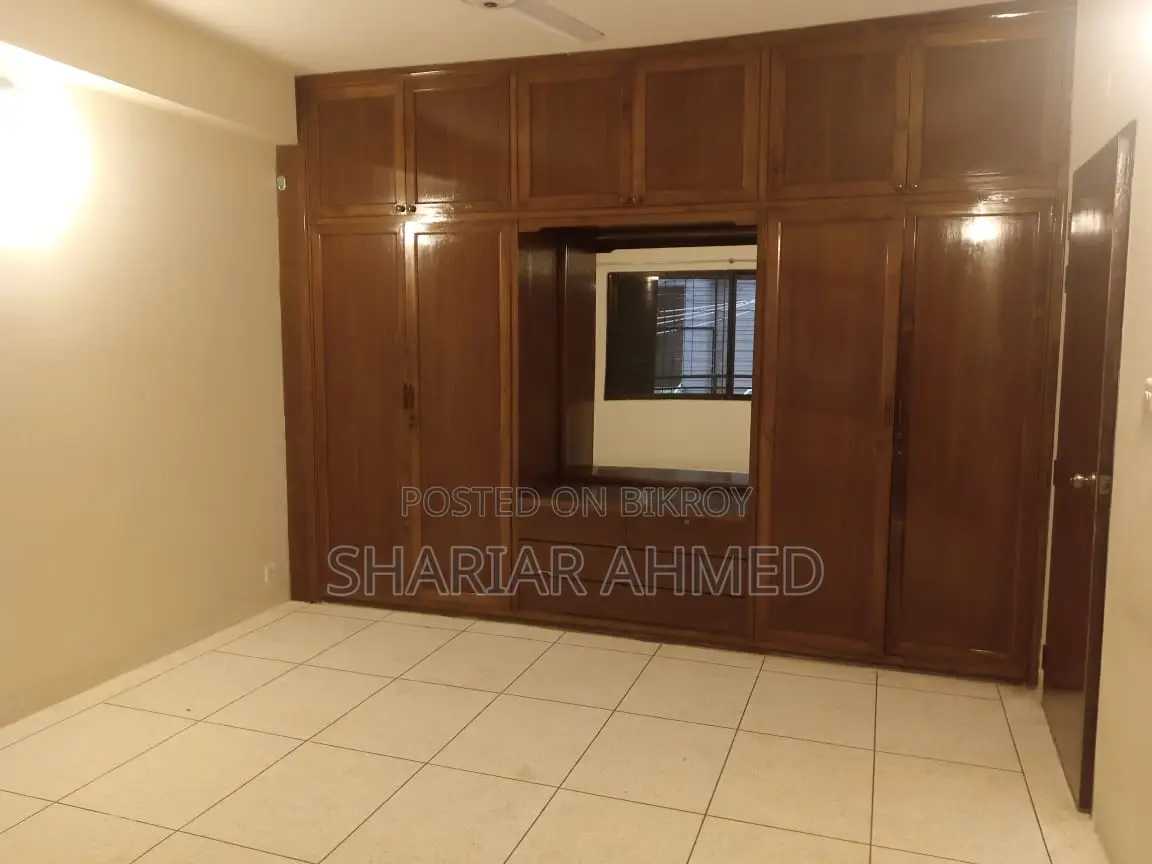 4Bed-2800 SqFt Apt: Available For Rent @ GULSHAN