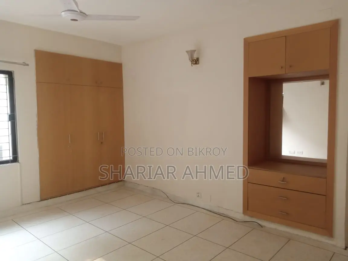 4Bed-2800 SqFt Apt: Available For Rent @ GULSHAN