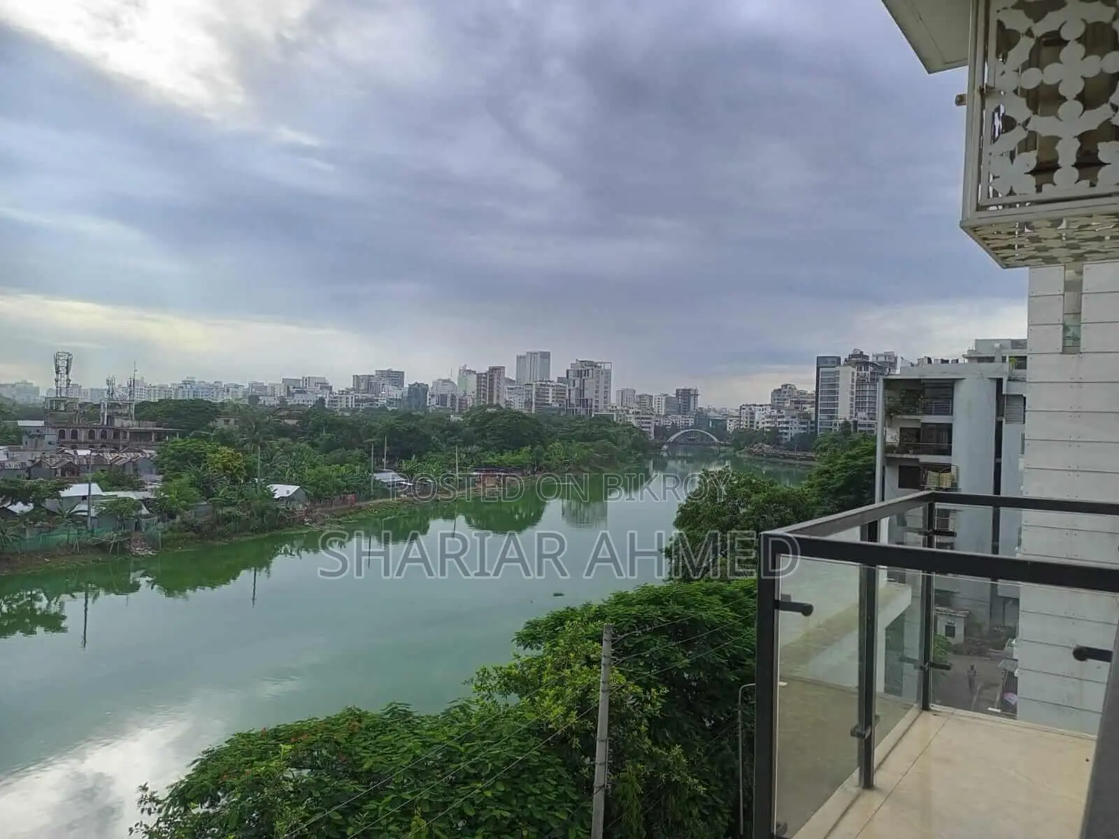 Lake View South Facing Furnished Flat Rent In Gulshan