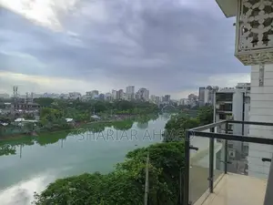 Lake View South Facing Furnished Flat Rent In Gulshan