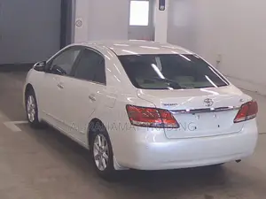 Toyota Premio F-EX PKG PEARL 30K 2021
