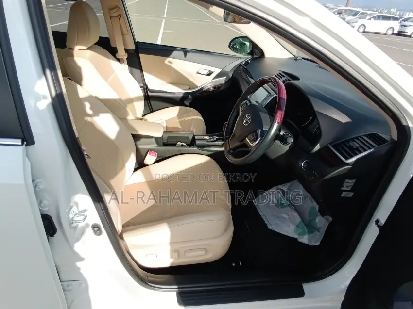 Toyota Premio F-EX PKG PEARL 30K 2021