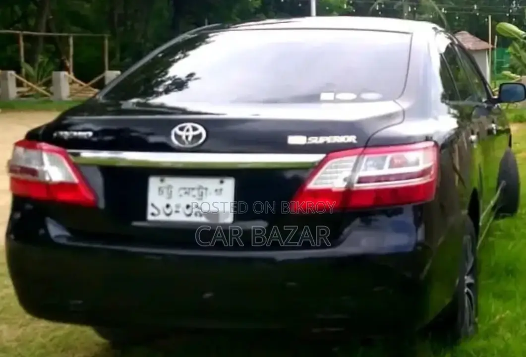 টয়োটা প্রিমিও জি সুপিরিয়র ব্ল্যাক ২০১২