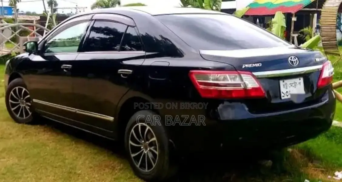 টয়োটা প্রিমিও জি সুপিরিয়র ব্ল্যাক ২০১২