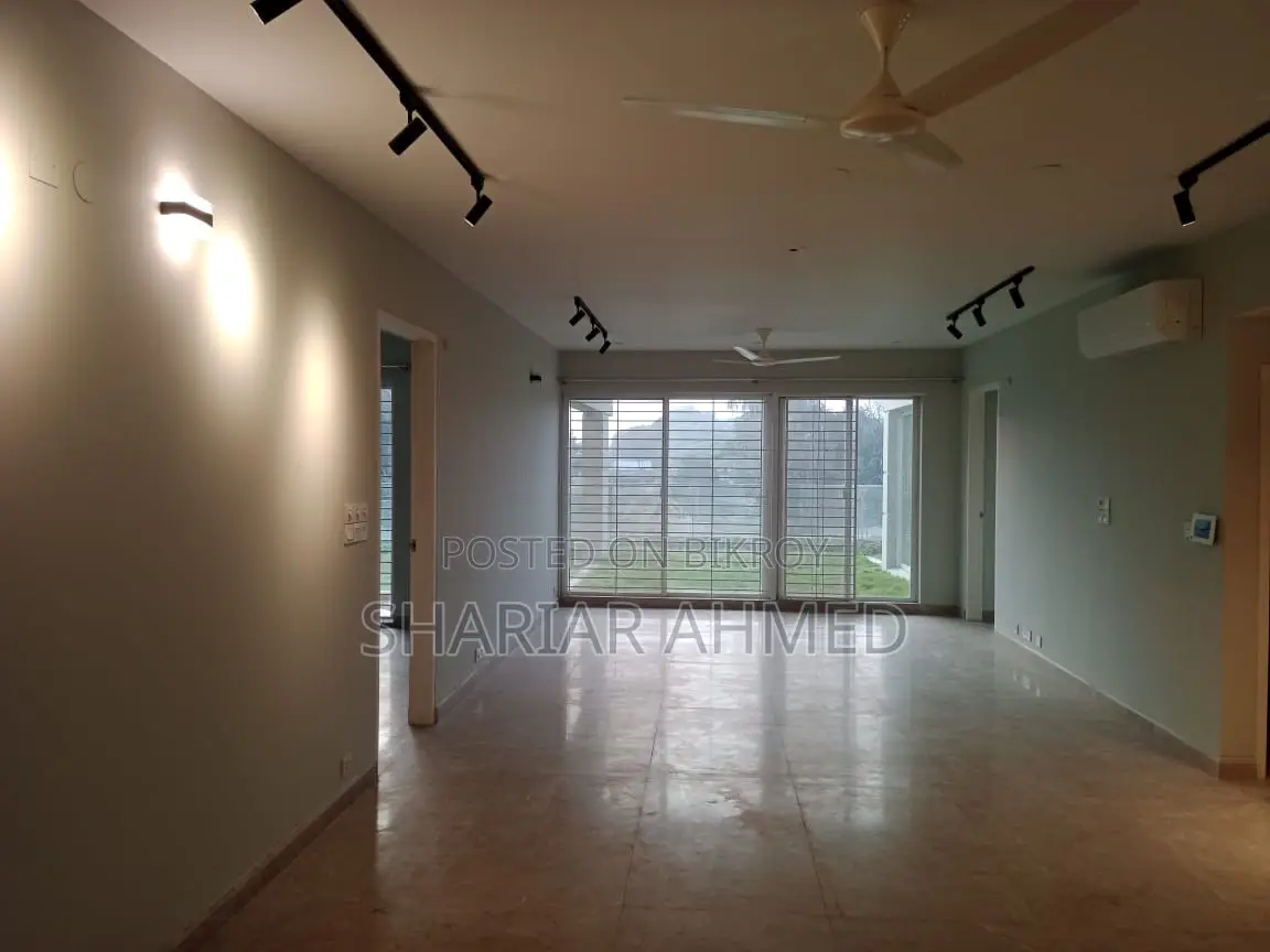 Luxurious 4600 SqFt Semi Furnished Flat Rent In Gulshan 2