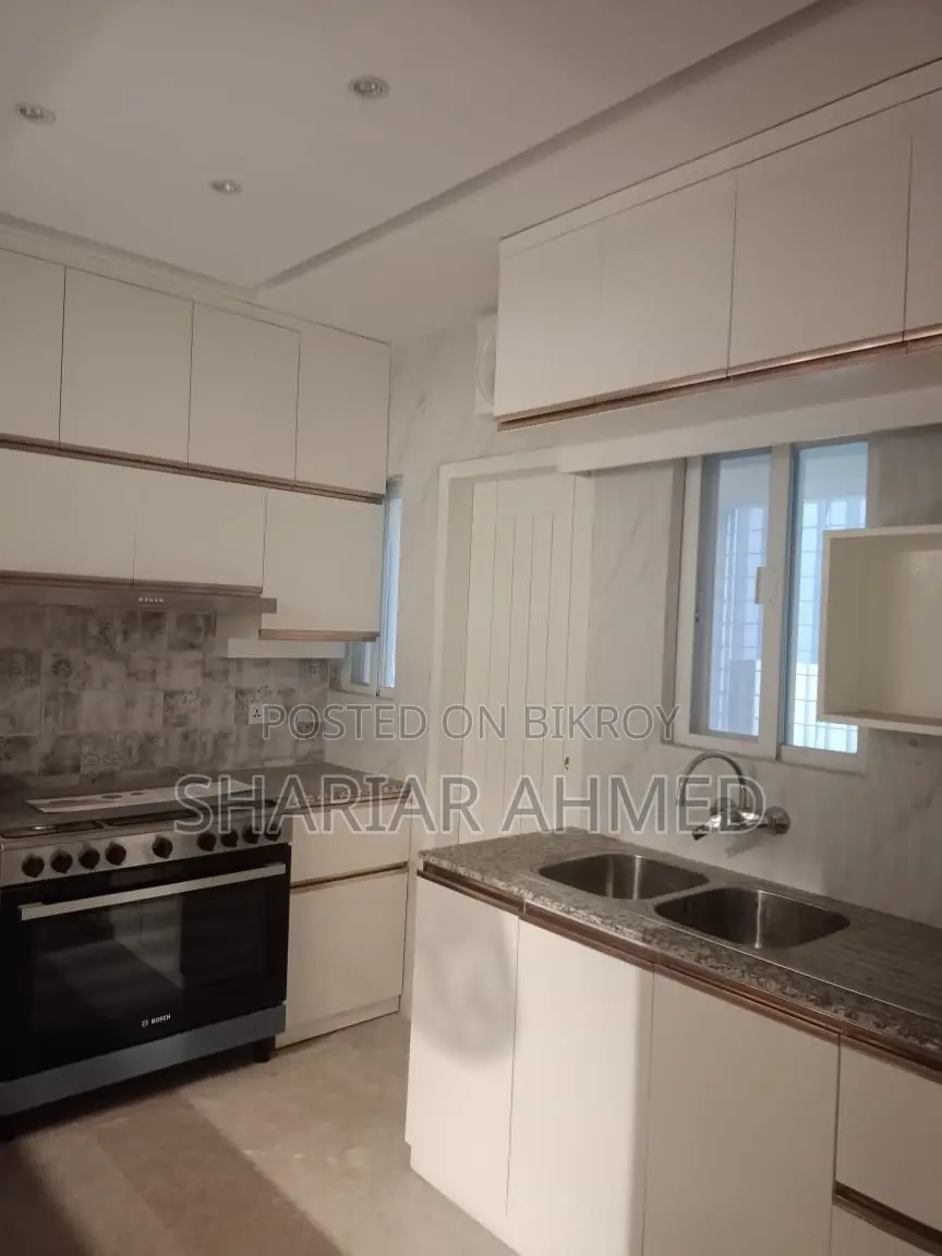 Luxurious 4600 SqFt Semi Furnished Flat Rent In Gulshan 2