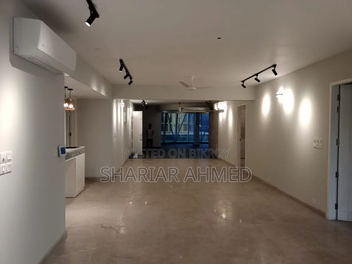Luxurious 4600 SqFt Semi Furnished Flat Rent In Gulshan 2