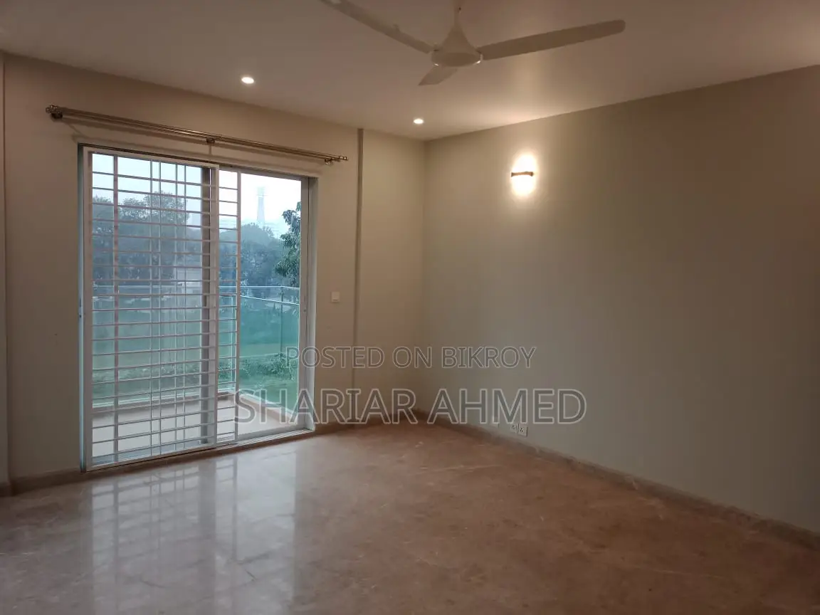 Luxurious 4600 SqFt Semi Furnished Flat Rent In Gulshan 2