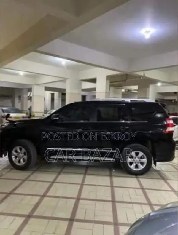 Toyota Prado TxL Limited Black 2012